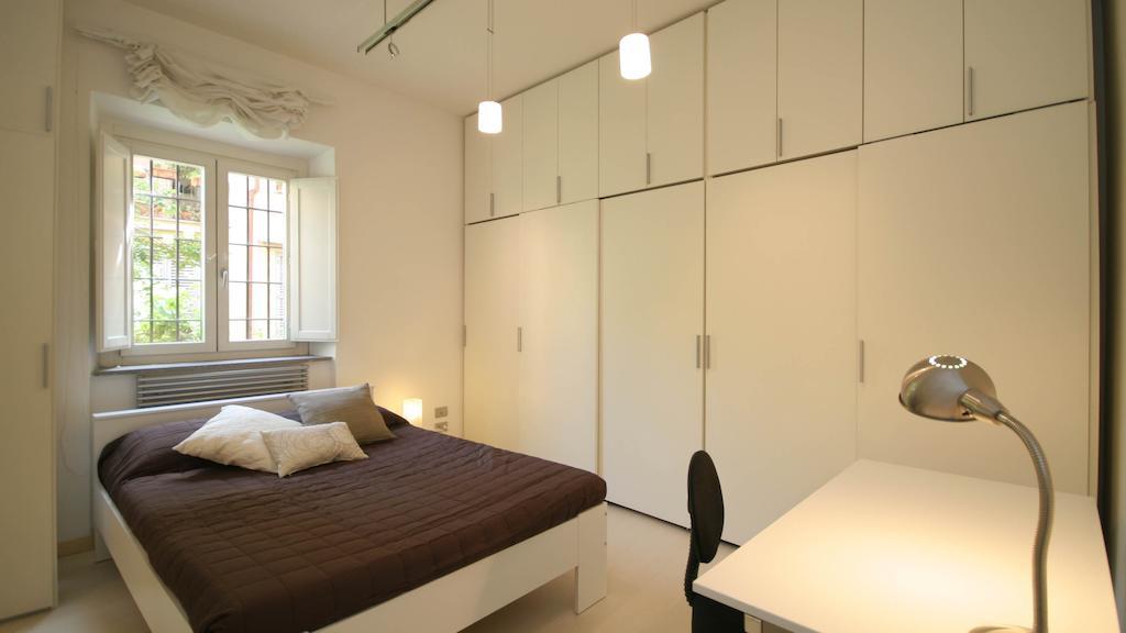 Barberini Square Apartment Rome Bilik gambar