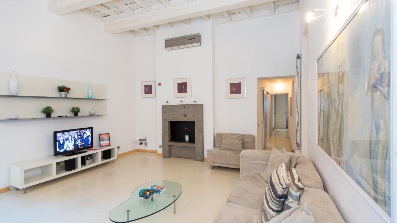 Barberini Square Apartment Rome Luaran gambar